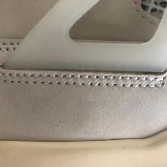 Jordan 4 main image 4